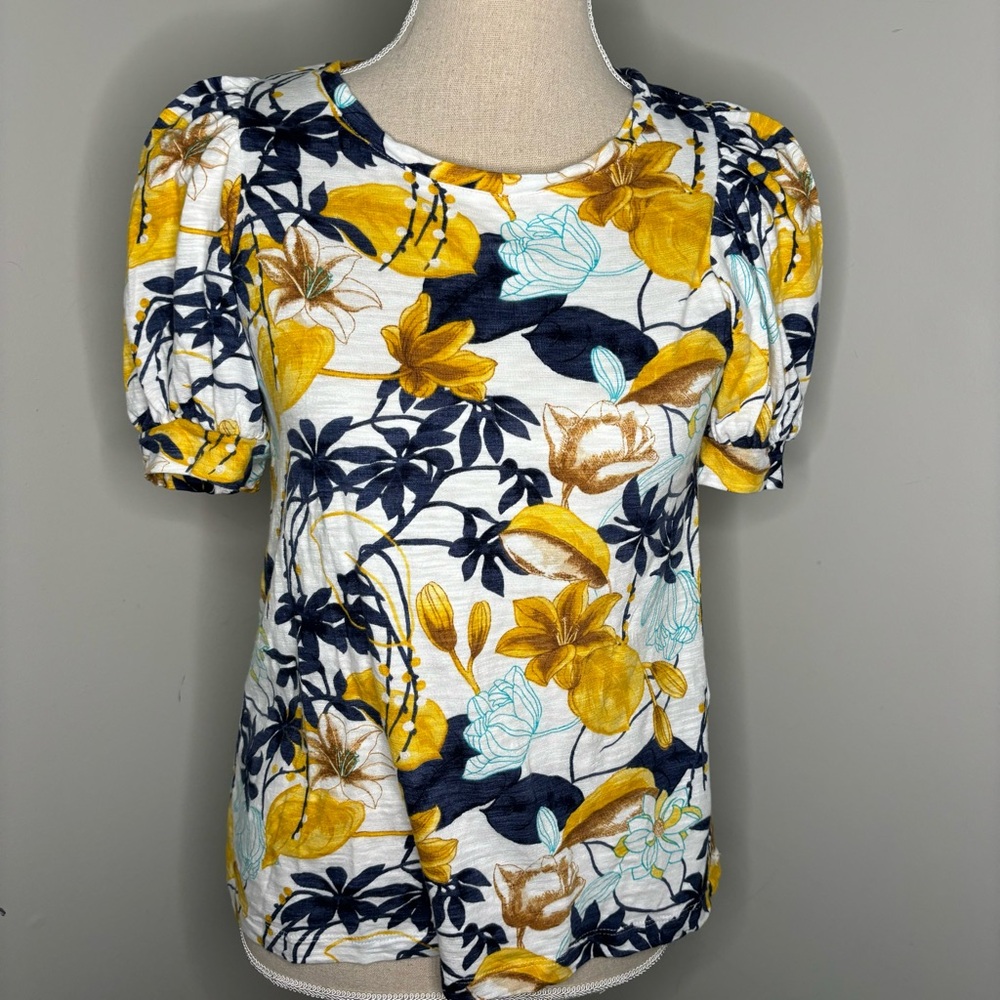 Chico’s bold floral tropical yellow green Puff Sleeve Slub Tee size 0 Small